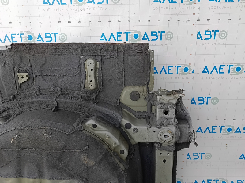 Корыто багажника Toyota Camry v70 18-24 hybrid, высверлено