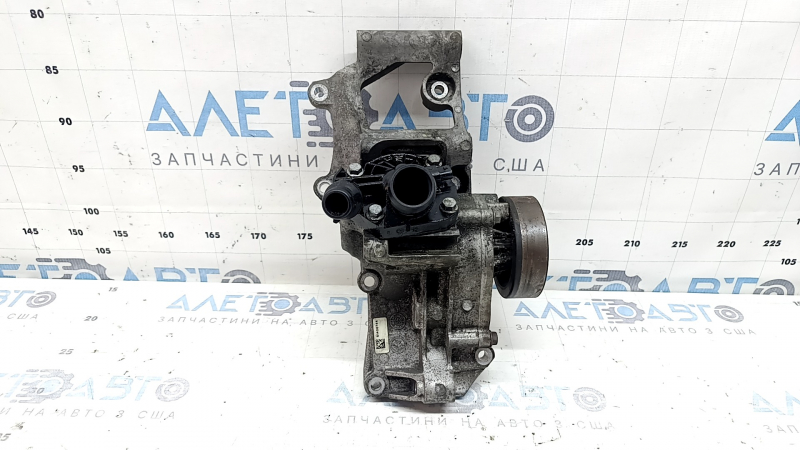 Помпа водяная в сборе с корпусом термостата BMW X2 F39 18-19 B46