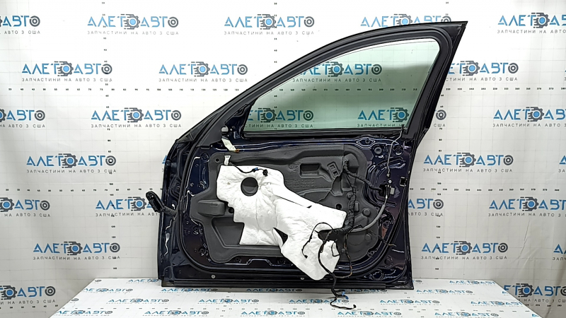 Дверь в сборе передняя правая BMW 5 F10 11-16 keyless, ручка с хром, синий A89