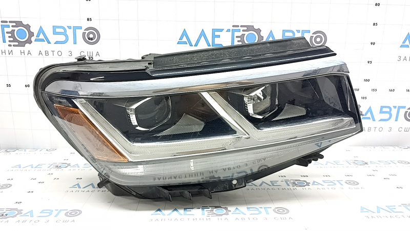Фара передняя правая VW Atlas 21-23 LED, в сборе с хромом и блоком, тычки