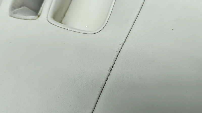 Подушка заднего сиденья BMW 5 F10 14-16 кожа Nappa Elfenbein Weiss, под чистку, царапины