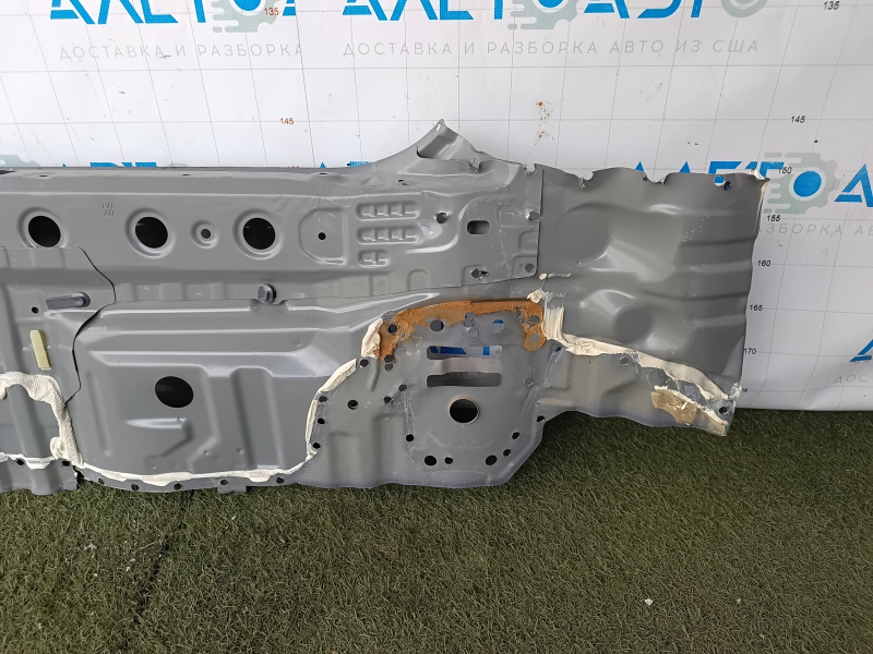Задняя панель Honda Accord 23-26 серая, высверлена