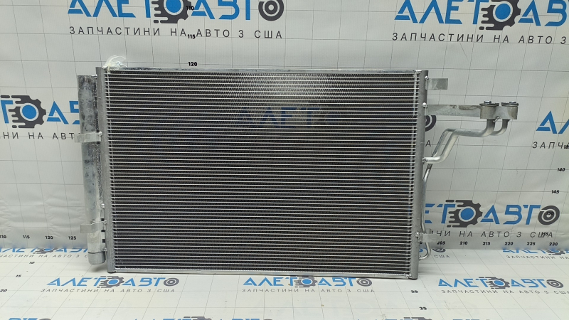 Radiatorul condensatorului de aer condiționat Kia Soul 14-16, nou TYC Taiwan