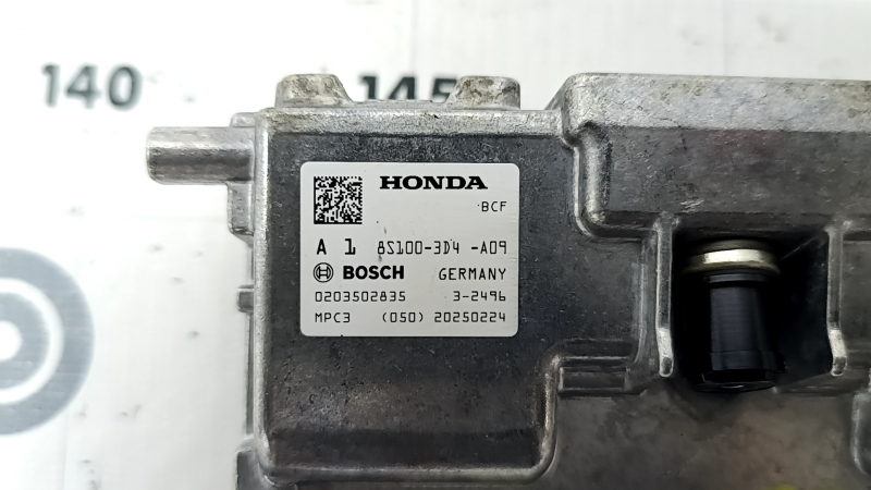 Honda CRV 23-26 HEV Sport FWD cu radar de croazieră și cameră frontală pe parbriz