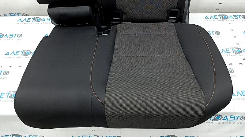 Rândul 2 de scaune din spate, stânga, Honda CRV 23-26, fără airbag, material textil negru cu cusături portocalii, Sport, încrețite