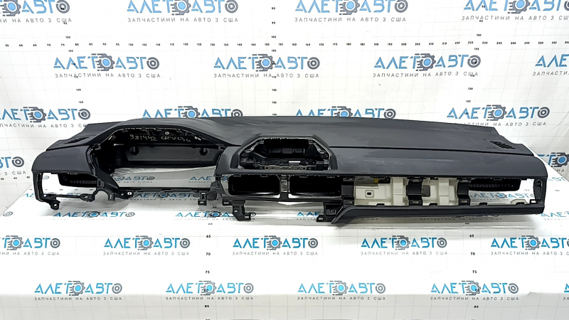 Торпедо передняя панель с AIRBAG Honda CRV 23-26 черная, ржавый пиропатрон