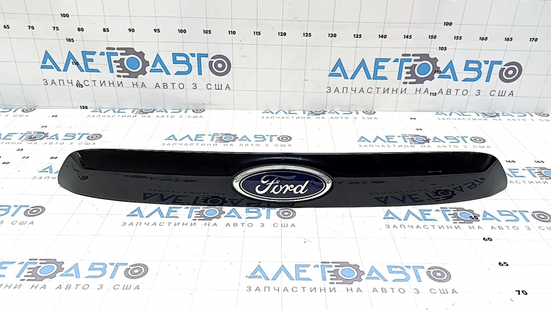Молдинг двери багажника Ford C-max MK2 13-18 с эмблемой, под камеру, тычка царапины