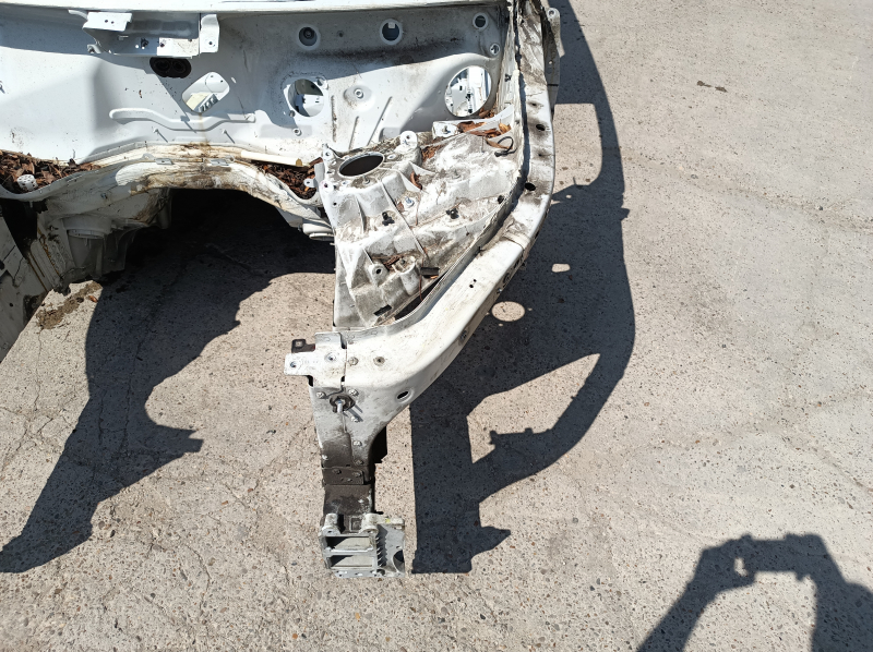 Panou lateral stânga față pentru Audi Q7 16-26 pe caroserie, alb