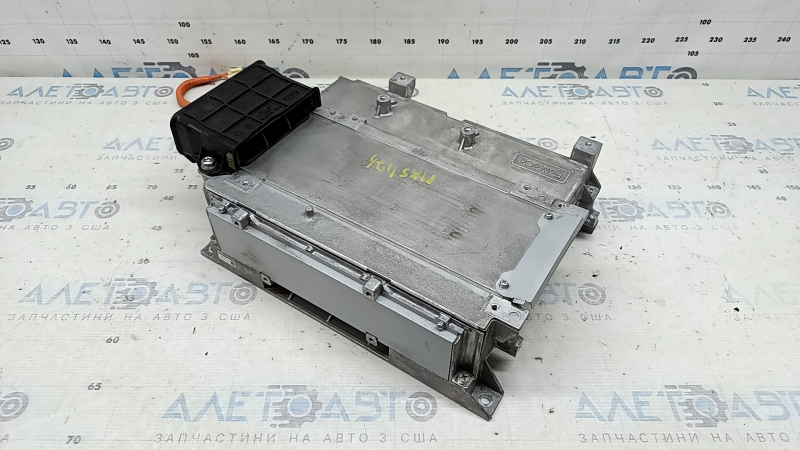 Модуль зарядки Ford Fusion mk5 13-20 plug-in