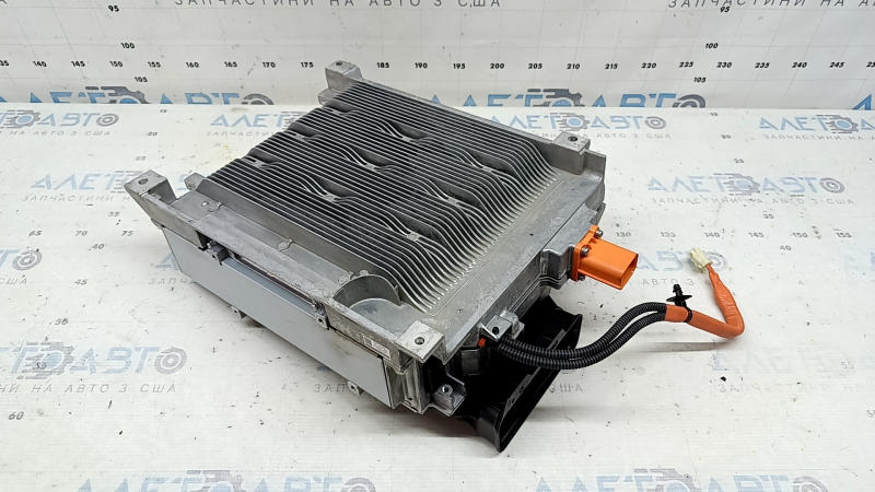 Модуль зарядки Ford Fusion mk5 13-20 plug-in