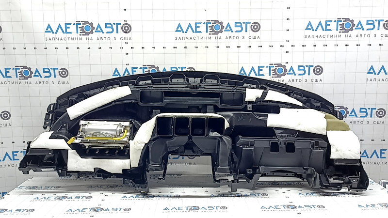 Bord față cu AIRBAG Honda Accord 13-17, negru, proeminență mică, zgârieturi