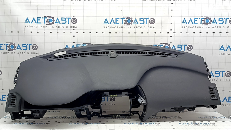 Bord față cu AIRBAG Honda Accord 13-17, negru, proeminență mică, zgârieturi