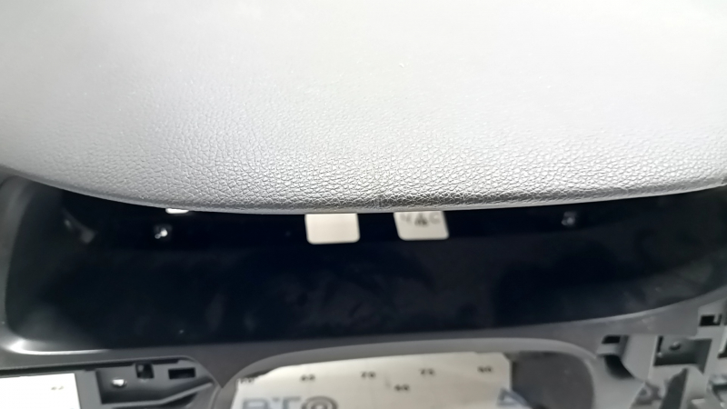 Bord față cu AIRBAG Honda Accord 13-17, negru, proeminență mică, zgârieturi
