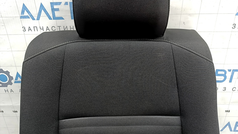 Спинка заднего ряда сидений левая VW Jetta 22-26 ткань черная, с подголовником, под химчистку