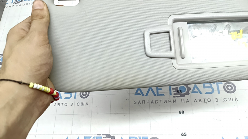 Vizieră dreapta VW Jetta 19-26 gri, fără cârlig, fără iluminare din spate, pentru curățare chimică