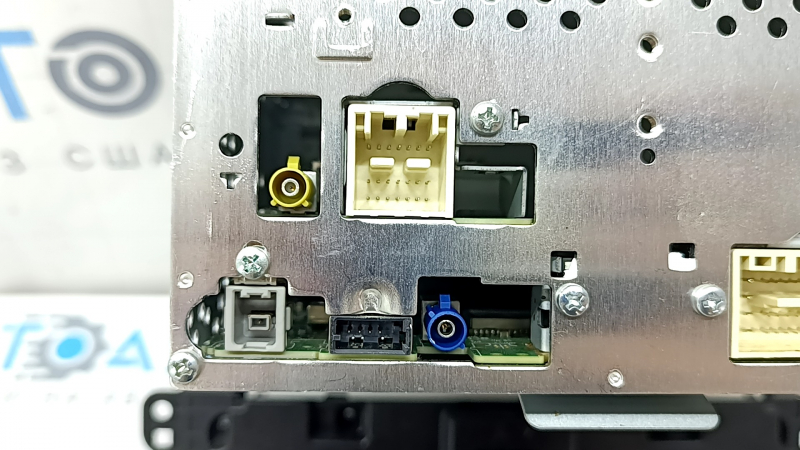 Unitate principală Kia Niro 17-19 HEV, PHEV cu crom montat pe slider