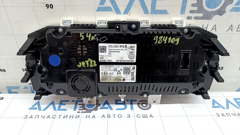 Щиток приборов VW Jetta 22-23 электро, 54к, царапины