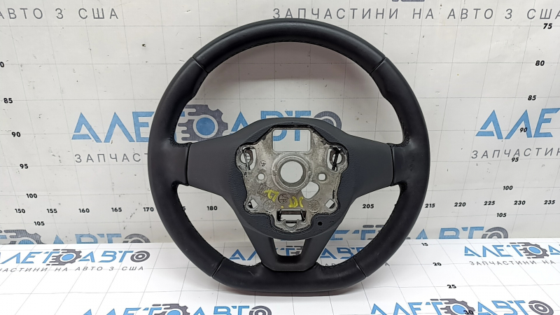 Руль голый VW Jetta 22-26 кожа черный, без кнопок и накладки, потерт, царапины