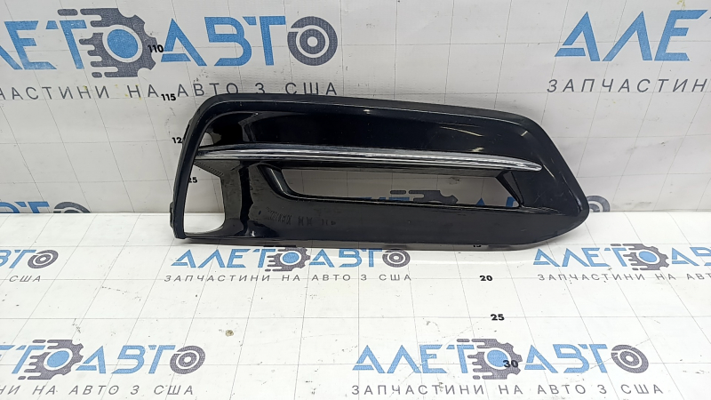 Решетка бампера правая Honda Accord 18-20 hybrid, под птф, черный глянец, хром, потерта