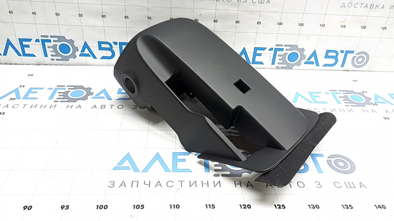 Обрамление рулевой колонки Nissan Ariya 23-26 царапины