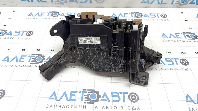 Cutie de siguranțe sub capotă Kia Niro 17-22 HEV, fără cablaje