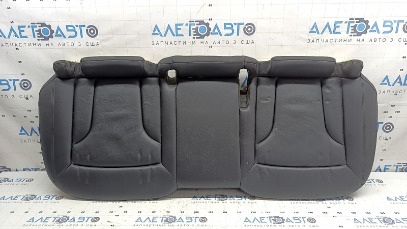Pernă banchetă spate (rândul 2) Audi Q3 8U 15-18 piele neagră, lovituri
