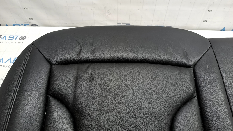 Pernă banchetă spate (rândul 2) Audi Q3 8U 15-18 piele neagră, lovituri