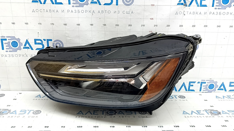 Фара передняя левая в сборе Audi Q5 80A 21-25 LED, песок