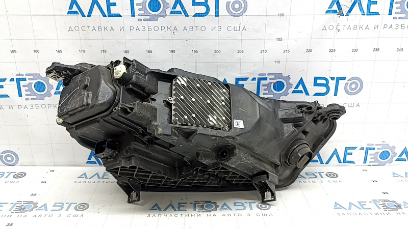 Фара передняя левая в сборе Audi Q5 80A 21-25 LED, песок
