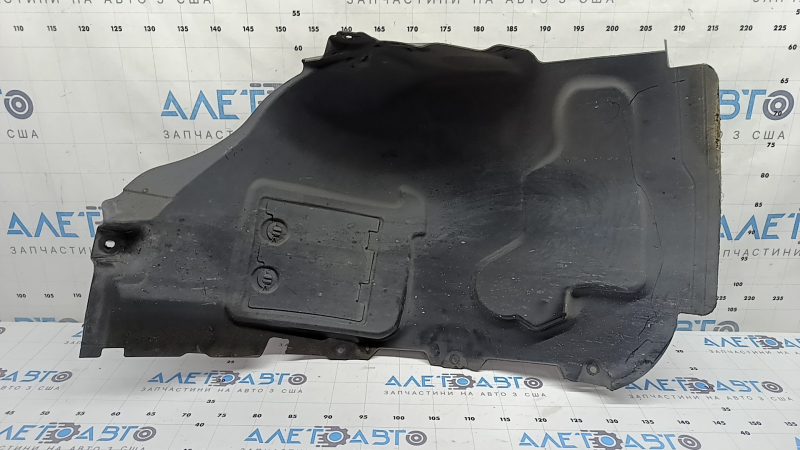 Căptușeală aripă stânga față, parte față, Mercedes GLC 300/350e/43 16-20, ruptă