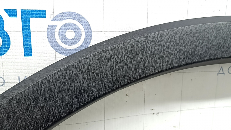 Ornament arc aripă spate dreapta VW Tiguan 18-24 structură, suport uzat, crăpat