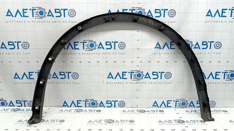 Ornament arc aripă spate dreapta VW Tiguan 18-24 structură, suport uzat, crăpat
