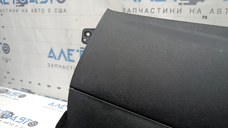 Ornamente laterale pentru consola centrală, dreapta spate, Hyundai Tucson 22-26, negre cu crom, tip 1, zgârieturi, elemente de fixare rupte