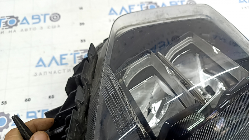 Reflector far stânga față Hyundai Tucson 22-24, lustruit, presat