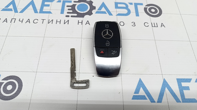 Cheie inteligentă Mercedes W167 GLE 350 450 20-25 4 butoane, ciobituri, uzată