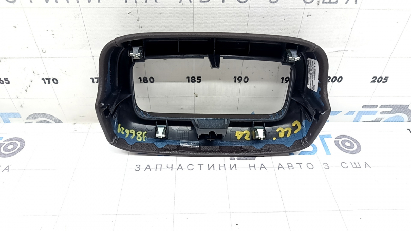 Накладка центральной консоли задняя Mercedes W167 GLE 20-25 верхняя, кожа коричневая, надрыв