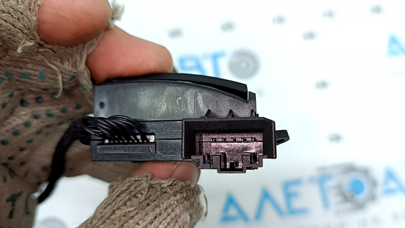 Butoane de control pe volan pentru radar VW Tiguan 18-18
