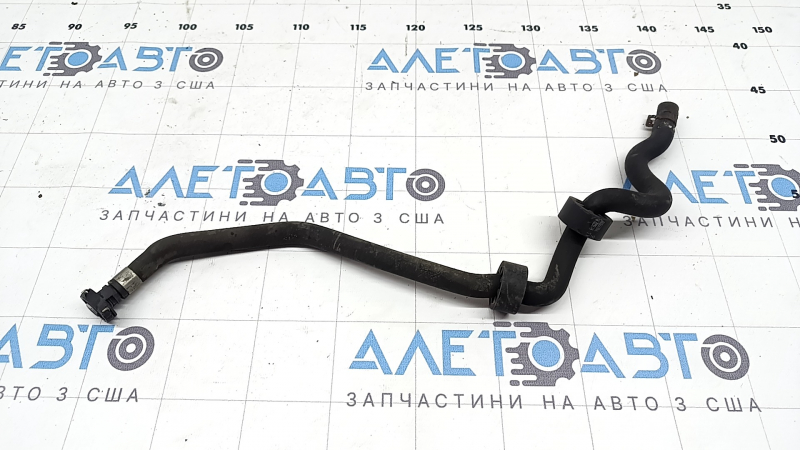 Патрубок охлаждения радиатор-бачок Audi Q3 8U 15-18