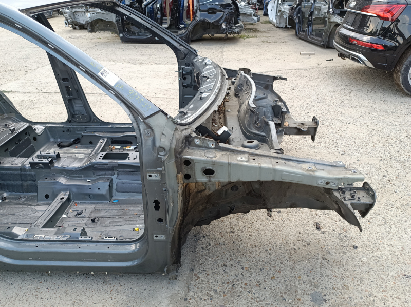 Panou lateral dreapta față Audi Q3 8U 15-18 grafit, pe caroserie