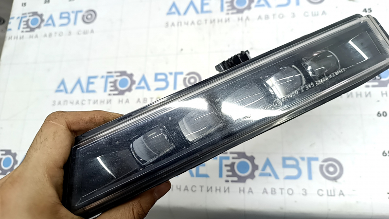 Противотуманная фара птф правая Honda CRV 20-22 hybrid LED, под полировку, царапины