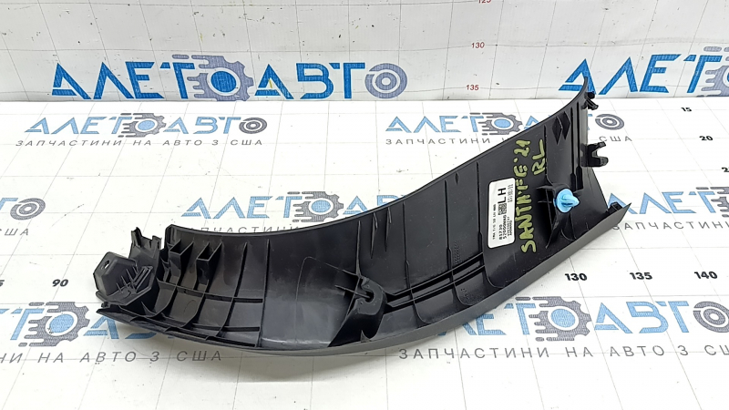Ornament hayon stânga Hyundai Santa FE 19-23 negru, uzat