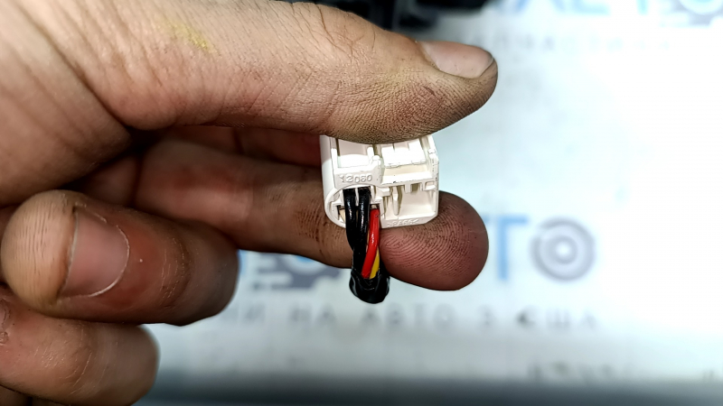Ansamblu oglindă retrovizoare stânga Toyota Camry v55 15-17 5 pini, încălzită, neagră