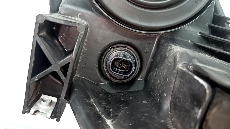 Фара передняя правая Toyota Camry v55 15-17 голая usa LE\XLE галоген, под полировку