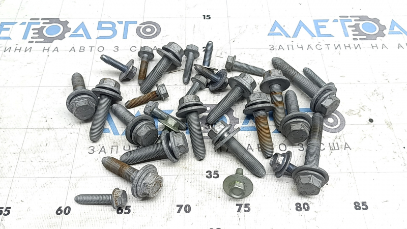 Метизы батареи ВВБ Nissan Ariya 23-26 не комплект