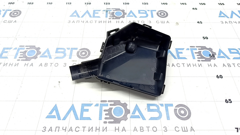Корпус блока предохранителей подкапотный правый Toyota Camry v55 15-17 2.5 usa нижняя часть