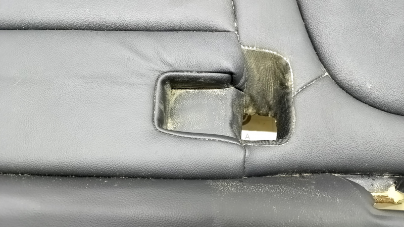 Подушка заднего сидения 2 ряд BMW X5 G05 19-22 под 2 ряда, кожа черная, перфорация, с подогревом, под химчистку