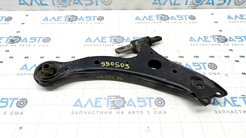 Рычаг нижний передний левый Toyota Camry v55 15-17 usa, микротрещины С/Б