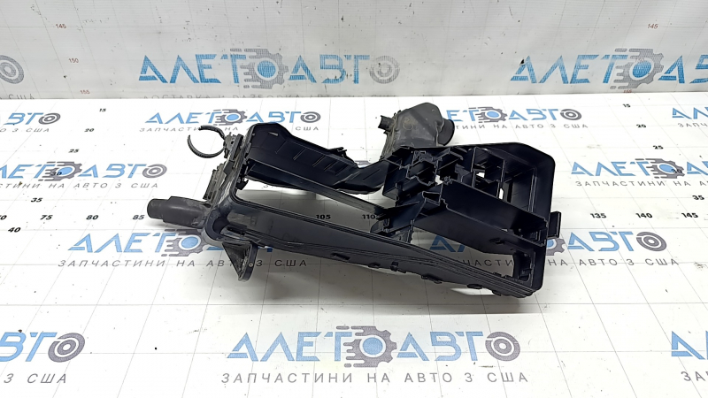 Корпус блока предохранителей подкапотный левый Toyota Camry v55 15-17 usa