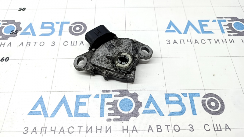 Senzor poziție selector pentru transmisie automată Toyota Camry v55 15-17 hibrid