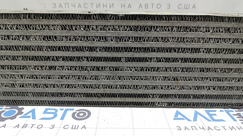 Intercooler Audi A4 B8 08-16 2.0T zdrobit